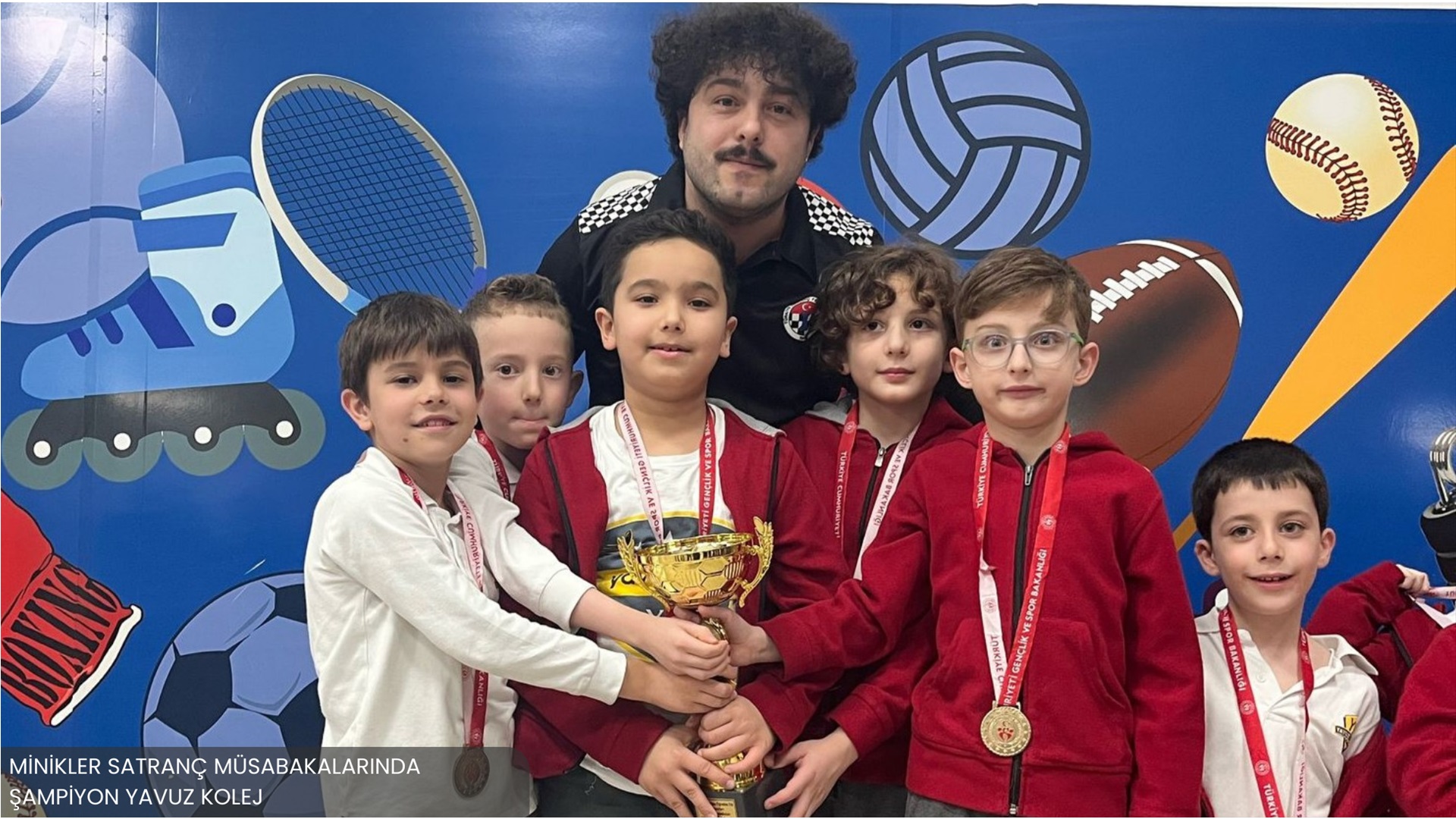 MİNİKLER SATRANÇ MÜSABAKALARINDA ŞAMPİYON YAVUZ KOLEJ