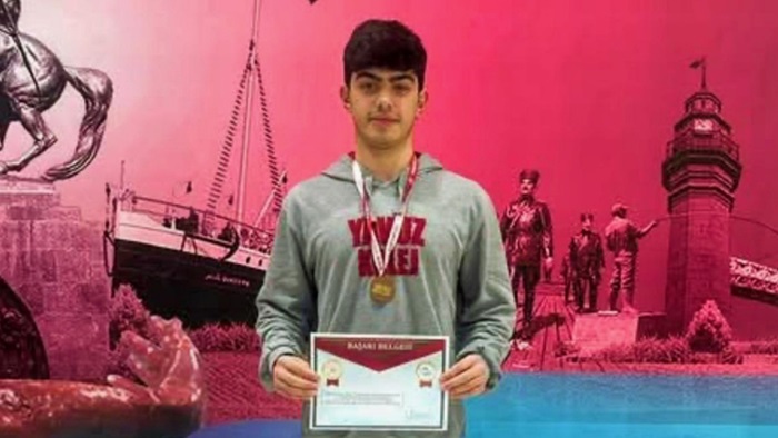 YÜZMEDE TÜRKİYE FİNALLERİNDEYİZ